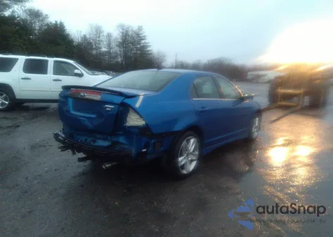 2012 Ford Fusion Sport z USA, uszkodzony, nr VIN 3FAHP0DC1CR299348